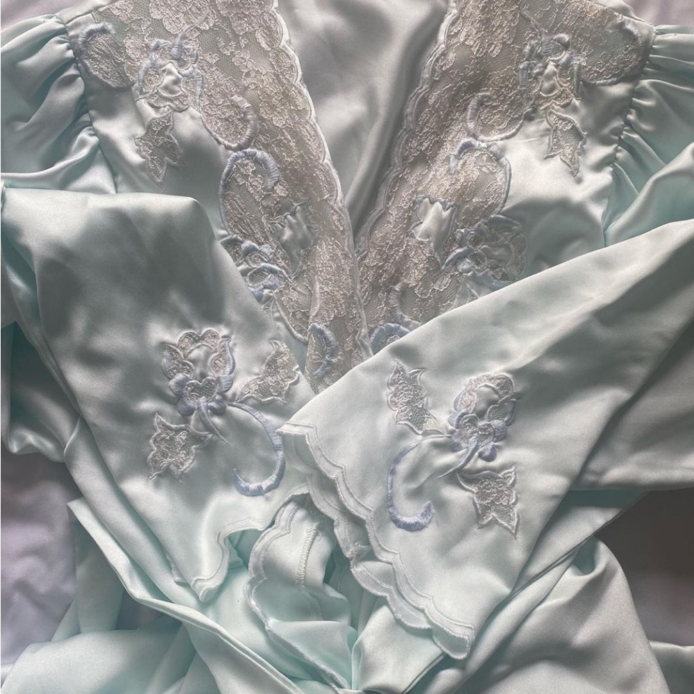 Vintage Blue and White Lace Sara Beth Peignoir Set